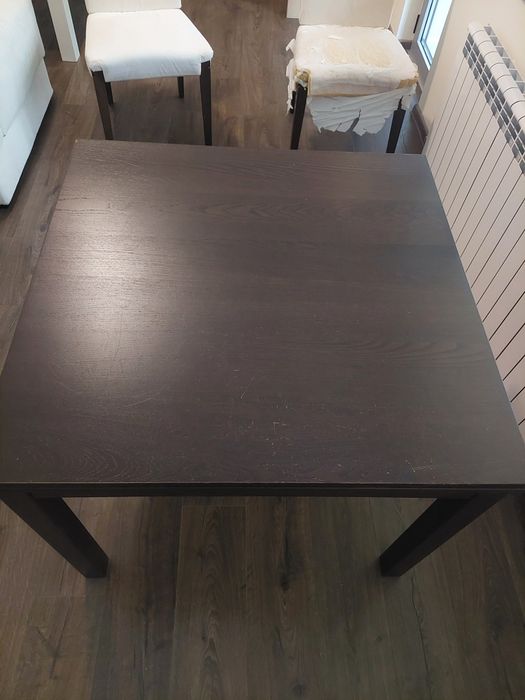 Трапезна маса - разгъваема