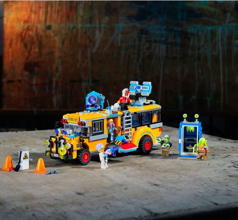 LEGO Hidden Side, Autobuz paranormal Intercept 70423