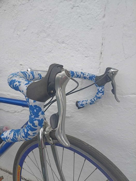 Спортивный трековый велосипед