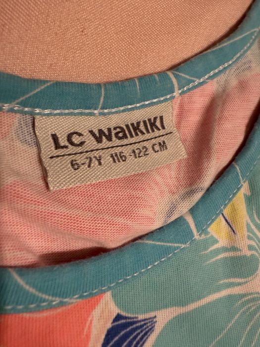 Rochite elegante pentru fetite