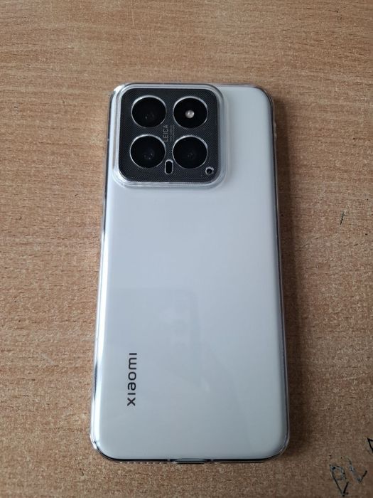 Xiaomi 14 (8+8/256]