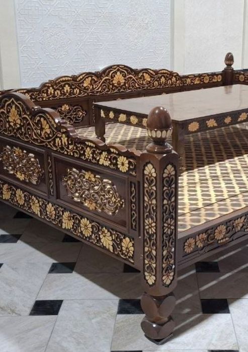 Тапчан из лиственницы новый доставка установка