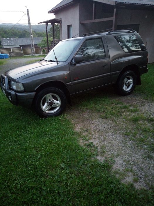 Opel frontera 2.5