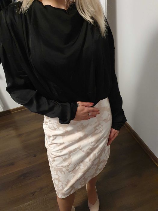 Reserved bluză cu luciu satinat, negru, mărime 34 / XS, NOU