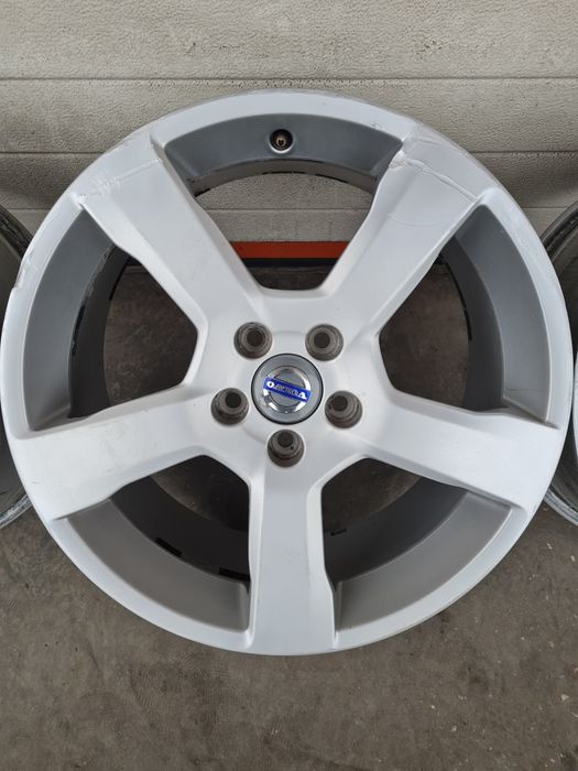 Оригинални джанти за ВОЛВО ФОРД VOLVO FORD R18 5x108 ET55 8J