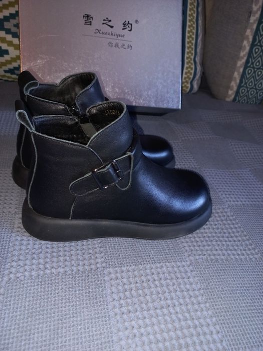 Продам ботинки на осень срочно!