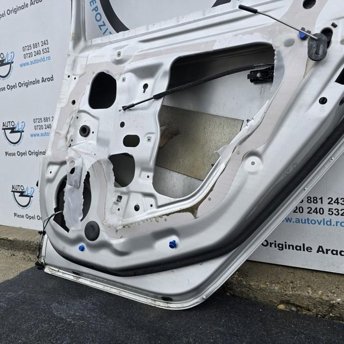Portiera usa Z176 dreapta spate Opel Insignia A facelift