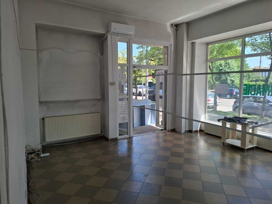 Inchiriez spatiu comercial Pascani-Vale