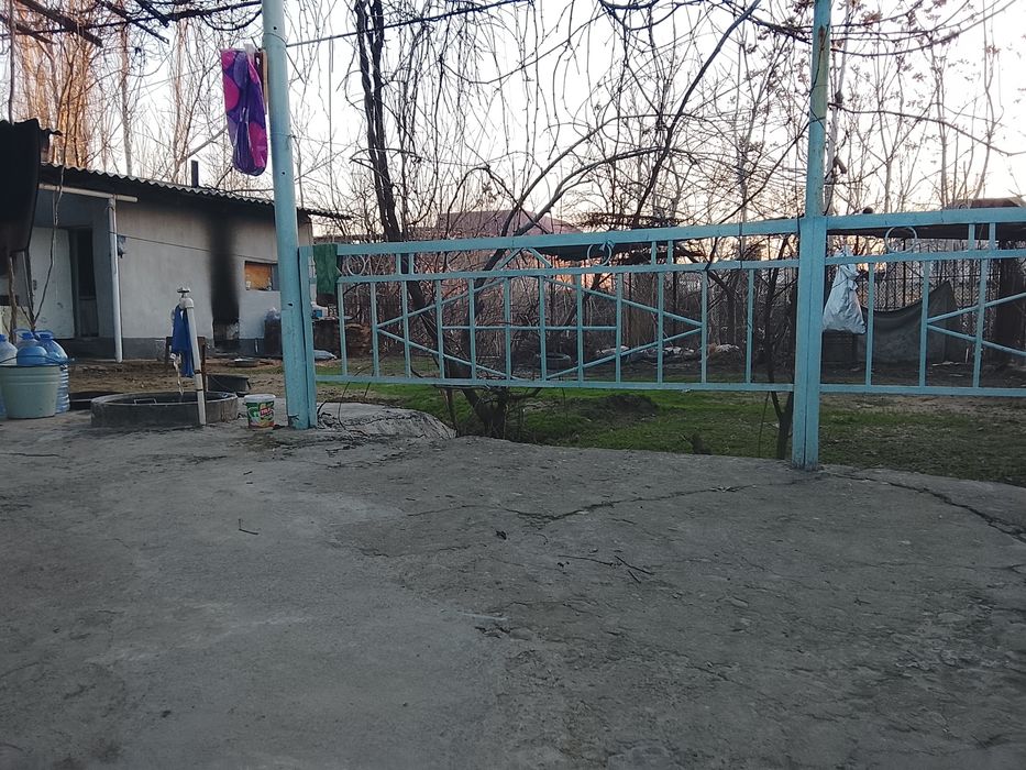 Срочна 4 сотихли ховлимиза сотилади