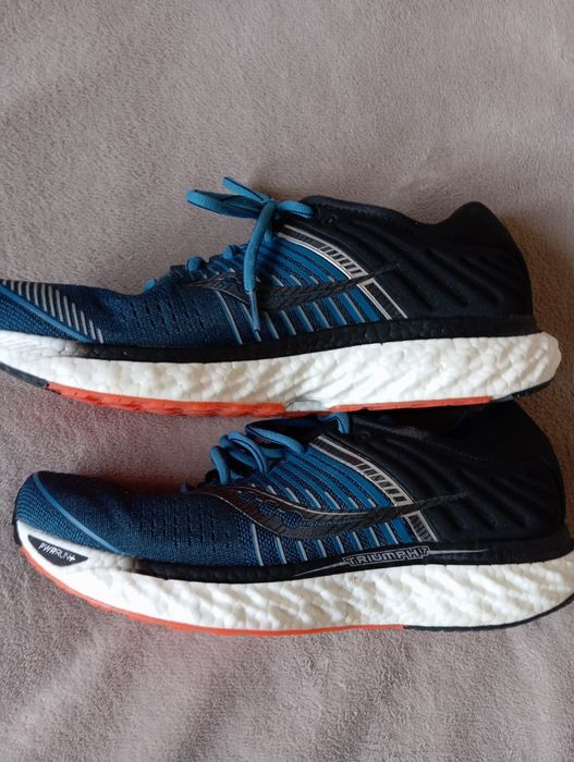 Saucony Triumph 17, marimea 44