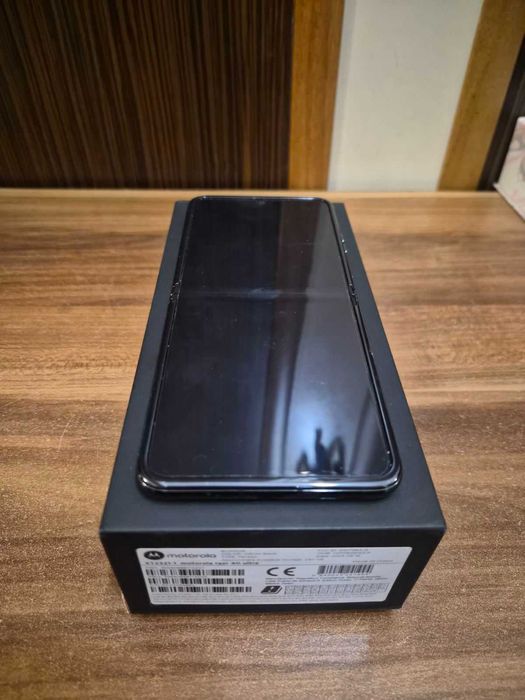 Моторола Razr 40 Ultra