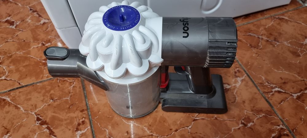 Aspirator DYSON SV03