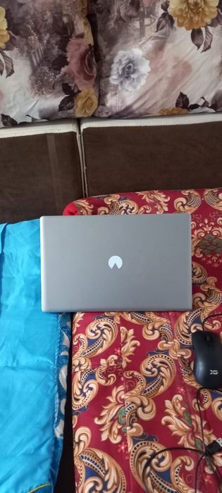 Срочно продам ноутбук офисный