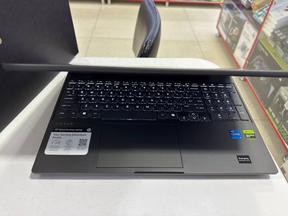 13 soat ishlagan full karobka dakumentlari bor HP Victus i5-13420H