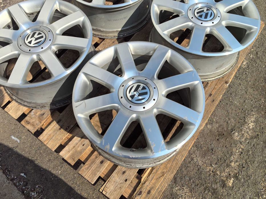 17 цола 5 х 112 мм Фолксваген Голф / Шкода Октавия - 7 Инча / ЕТ 54