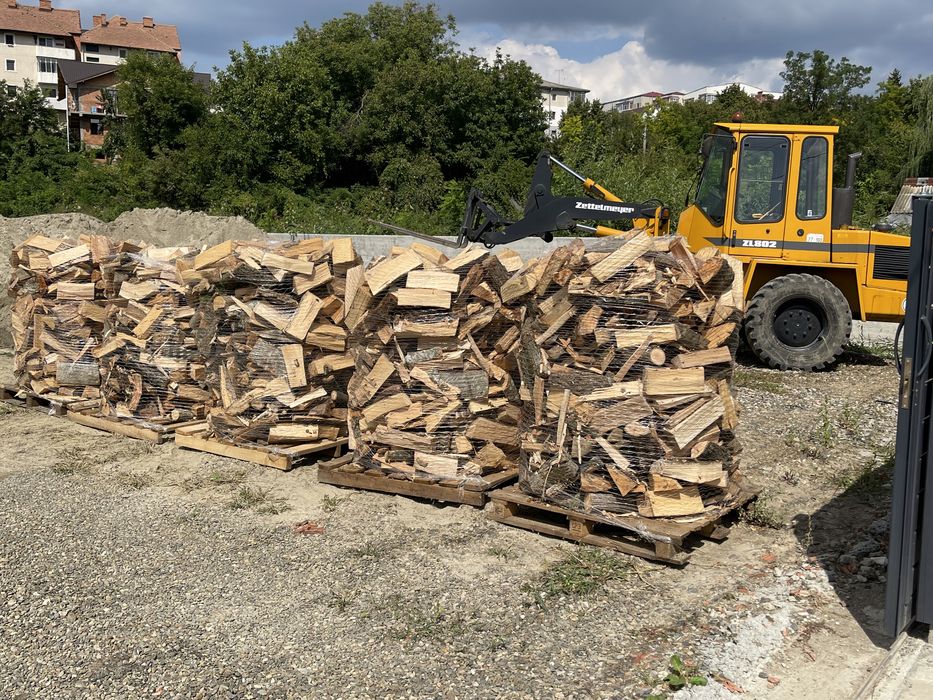 Lemn foc paletizat/ lemn pentru foc/lemn fag soba