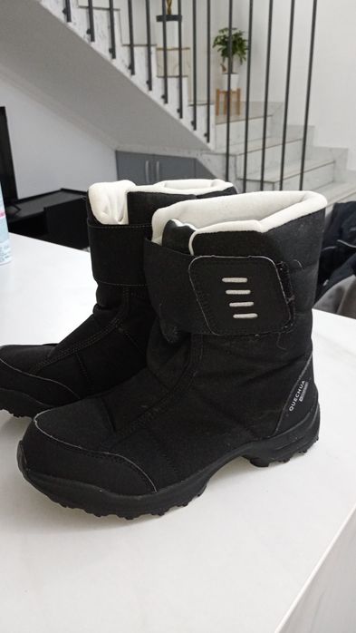 Ghete impermeabile Decathlon mărimea 35