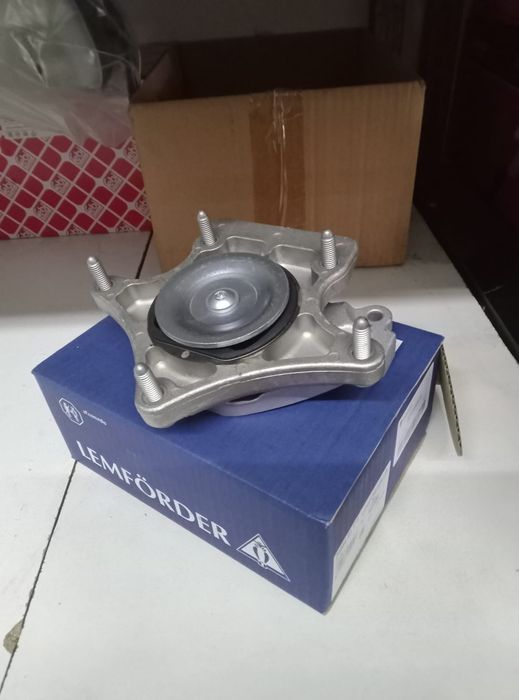 Подушка на АКПП Mercedes