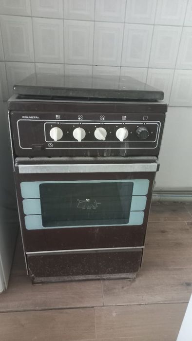 Газовая плита рабочая