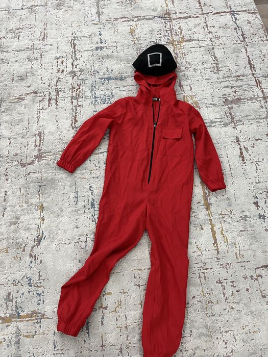 Продается костюм игры в кальмере