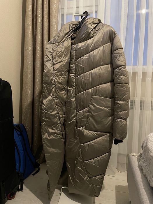 Зимняя длинная куртка