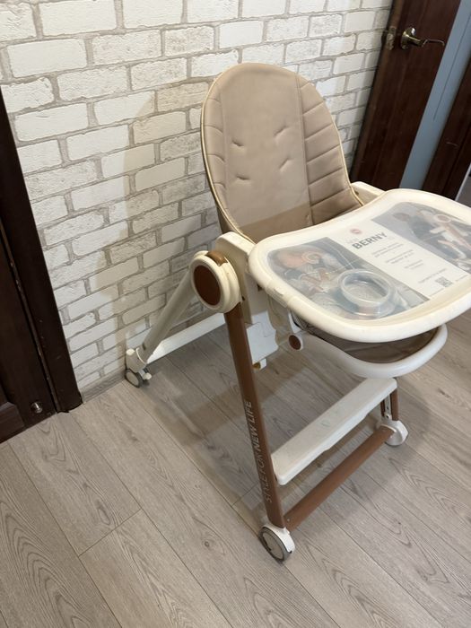 стульчиков для кормления серии BERNY.