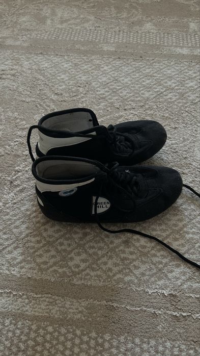 Продам борцовки