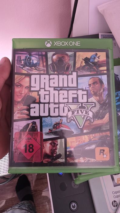 Xbox One S, 12 jocuri, 2 manete