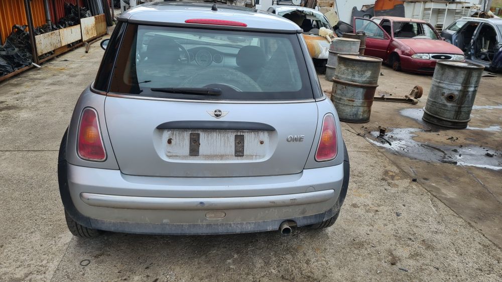 Mini Cooper 1.6 на части