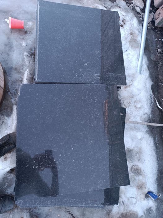 Гранит глянец 600х600х20