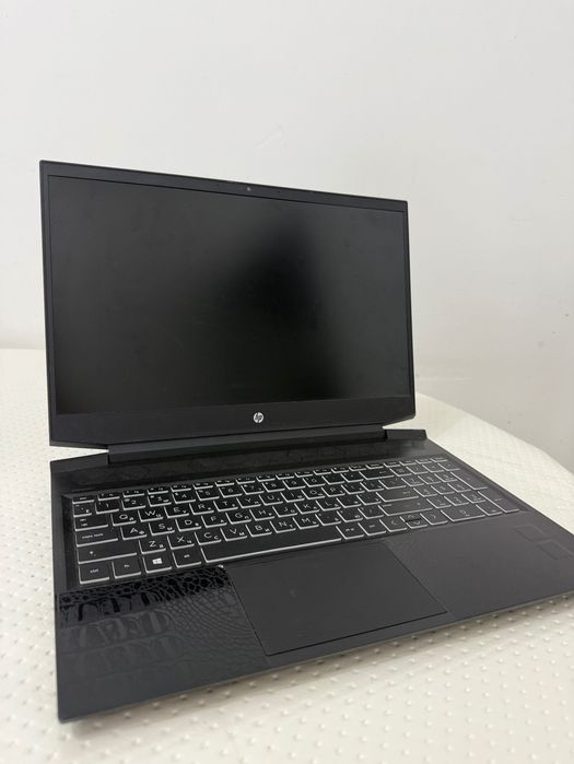 Игровой ноутбук-HP Pavilion 16 GTX 1650 Ti