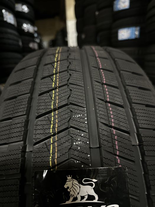 Нови зимни гуми ARIVO ARW 2 245/40R18 97V XL НОВ DOT БОРД 2454018