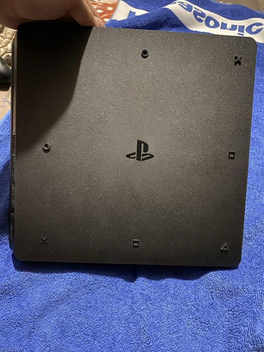 Vand ps 4 slim.