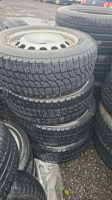 Set jante cu anvelope de iarna 215 65 16 C ,Vivaro, Trafic, Talento,