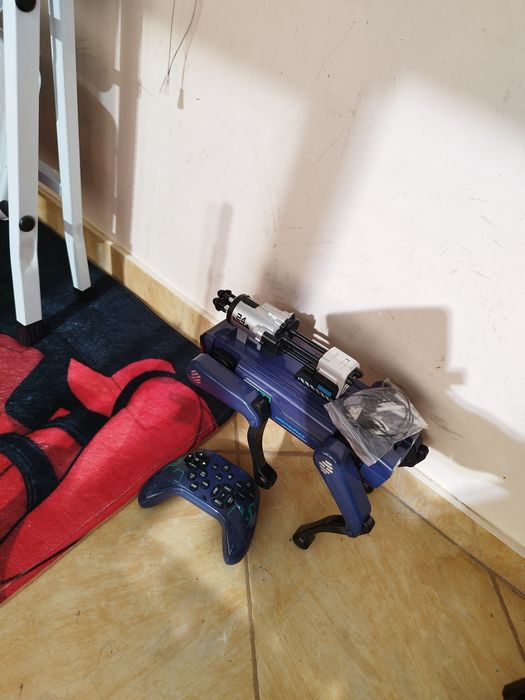 Продавам куче робот