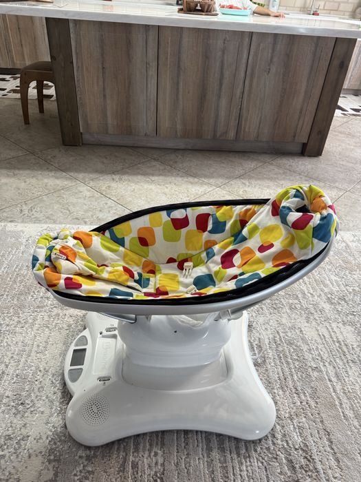 Качеля 4moms mamaRoo Качели для детей коляска