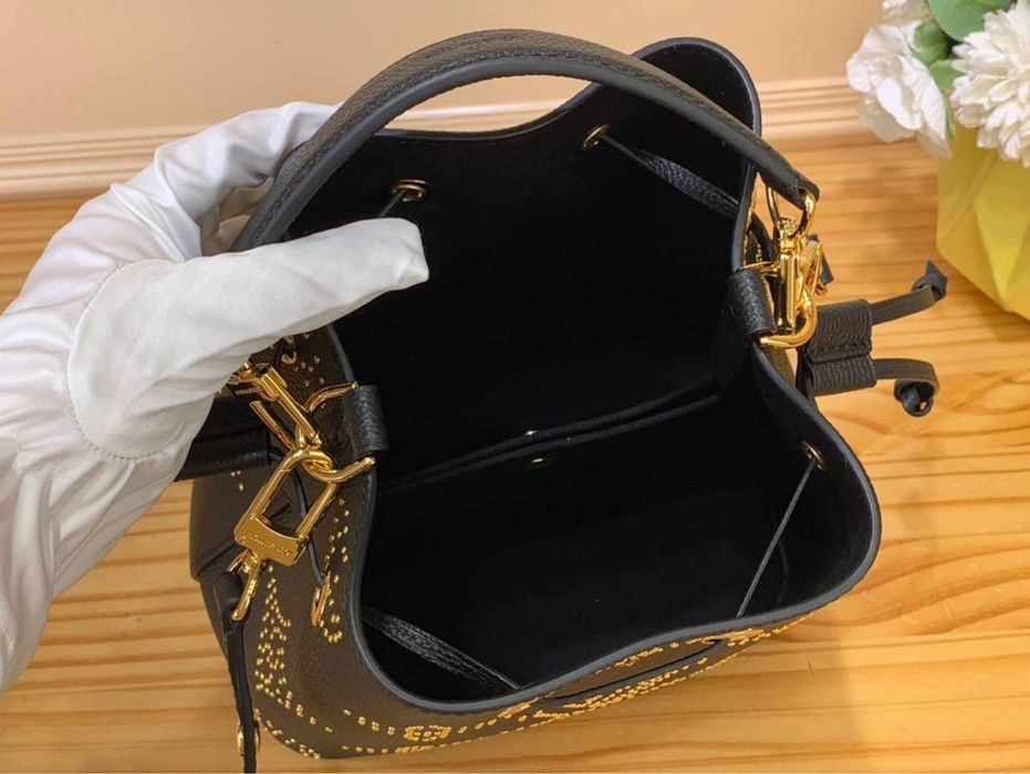 Geanta Louis Vuitton Ays NeoNeo BB