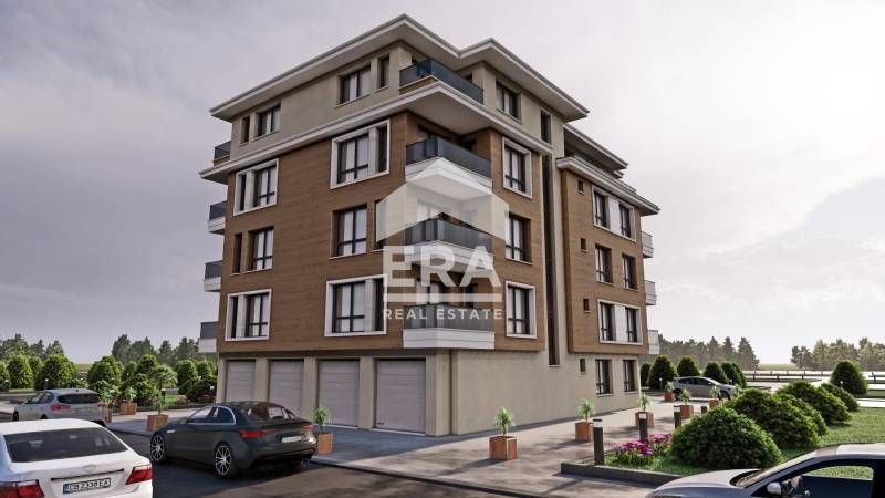 Продава се Двустаен апартамент в Хасково, Любен Каравелов - 67 кв.м за 1003 €/кв.м - Снимка #1