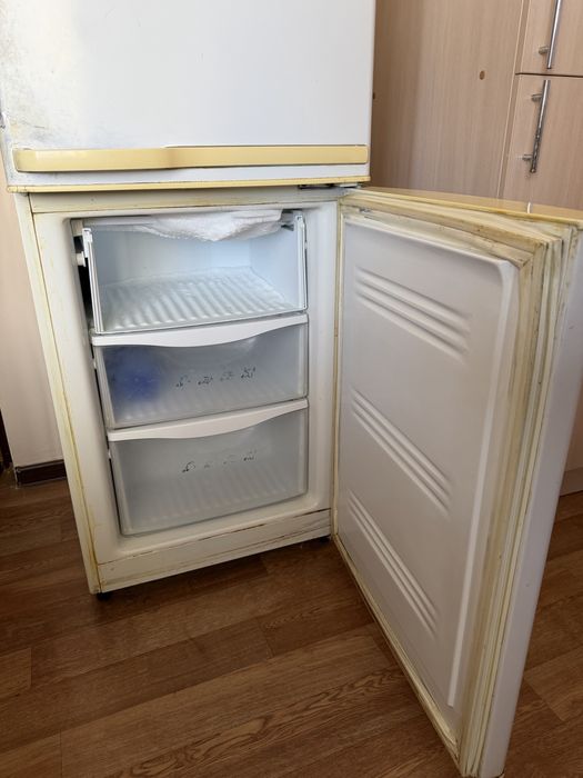 Холодильник Самсунг