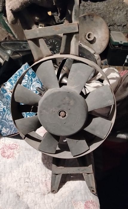 разные запчасти на машины