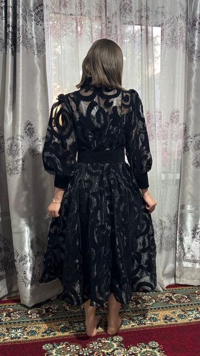 Шикарное платье для девочки