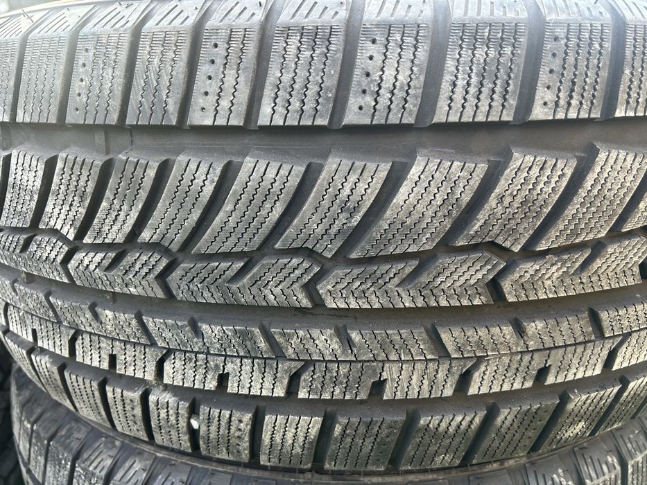 4 зимни гуми 255 55 18