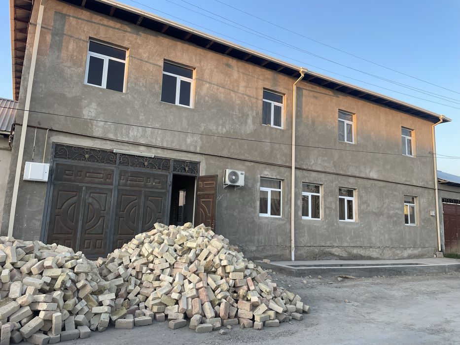 Участка сотилади