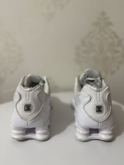 Nike Shox White TL