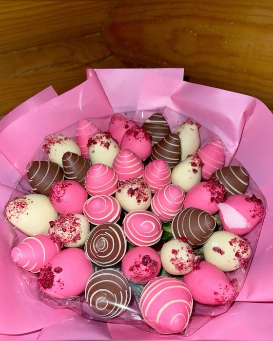 Букет из клубники в шоколаде недорого свежая клубника АКЦИЯ 10%