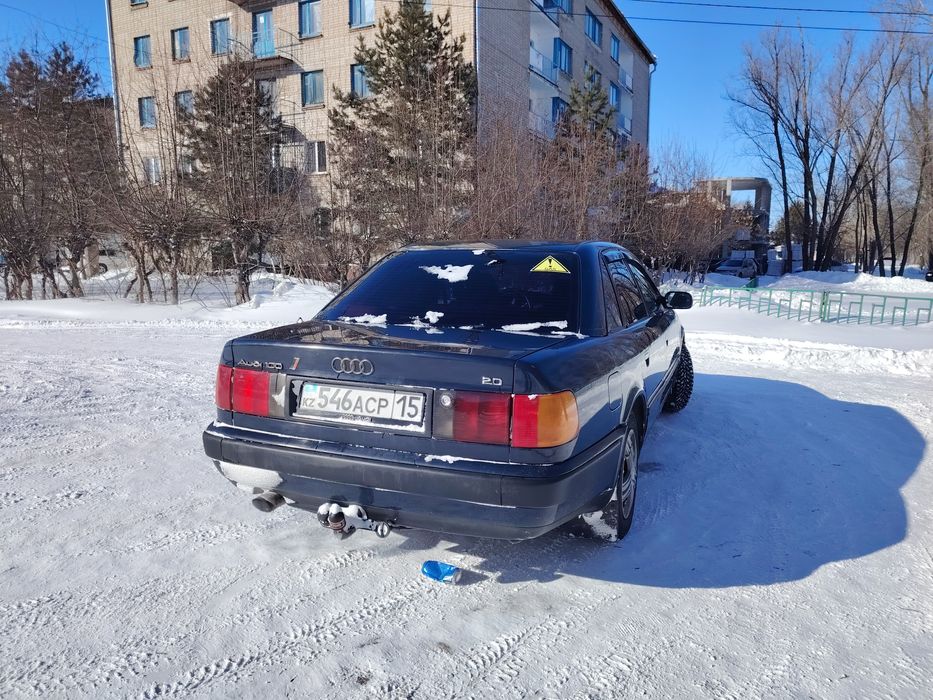 Продам ауди на полном ходу