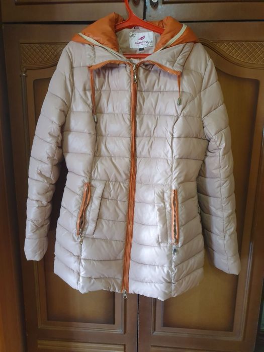 Продам новую куртку