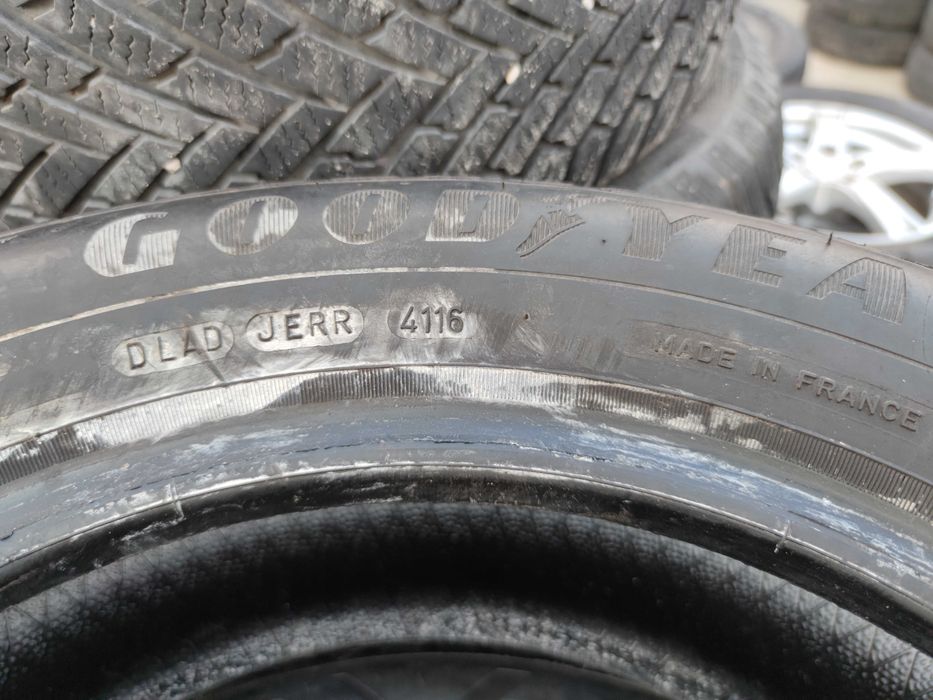4бр Зимни Гуми 185 65 15 - Goodyear