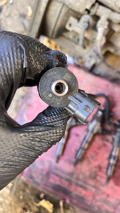 Injector injectoare Citroën c3 1.4 diesel piese dezmembrari