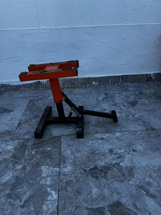 Stand moto functional
